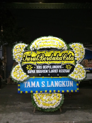 Papan Bunga Duka di Banda